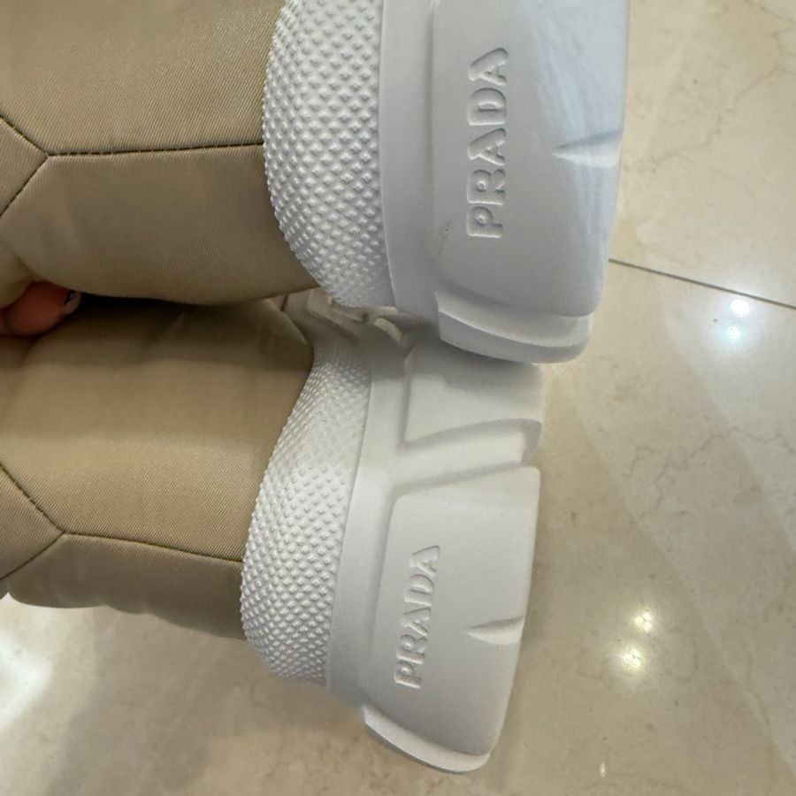 Prada 卡其中筒鞋❤️-12