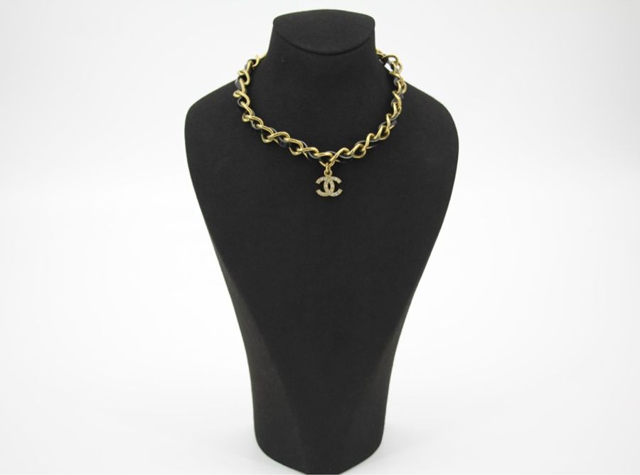 Chanel Vintage 95P 水鑽鍍金黑色光面皮穿鏈Choker-5