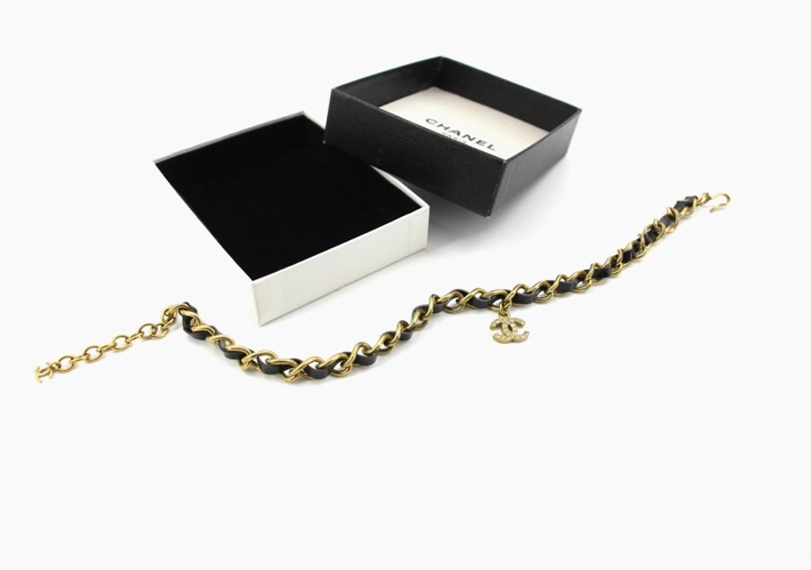 Chanel Vintage 95P 水鑽鍍金黑色光面皮穿鏈Choker-9