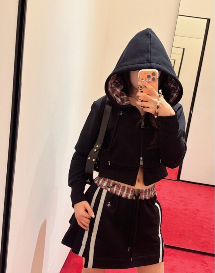 Vivienne Westwood 西太后 短款 連帽衛衣 黑XS M，淺灰 S M-2