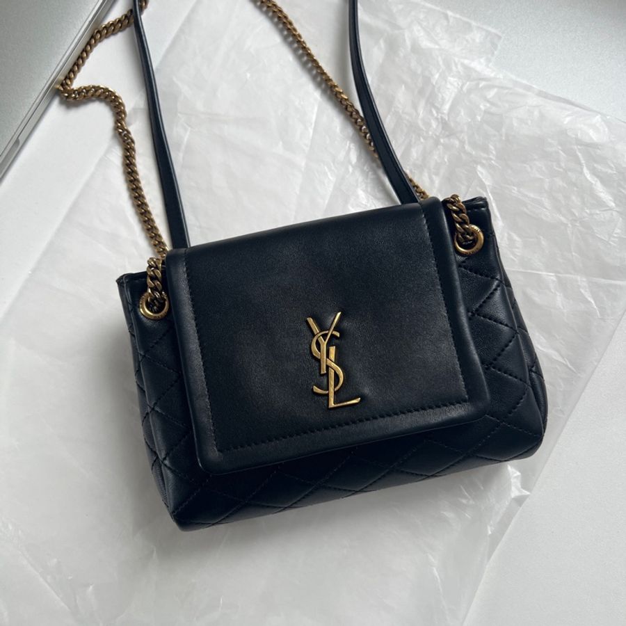 YSL 聖羅蘭 nolita 黑金斜挎包-1