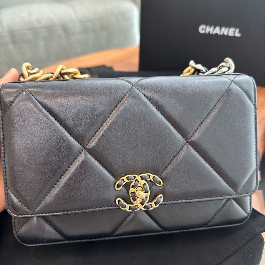 Chanel香奈兒新款19 woc 鏈條皮夾‼️專櫃目前149100不是舊款磁吸釦-5