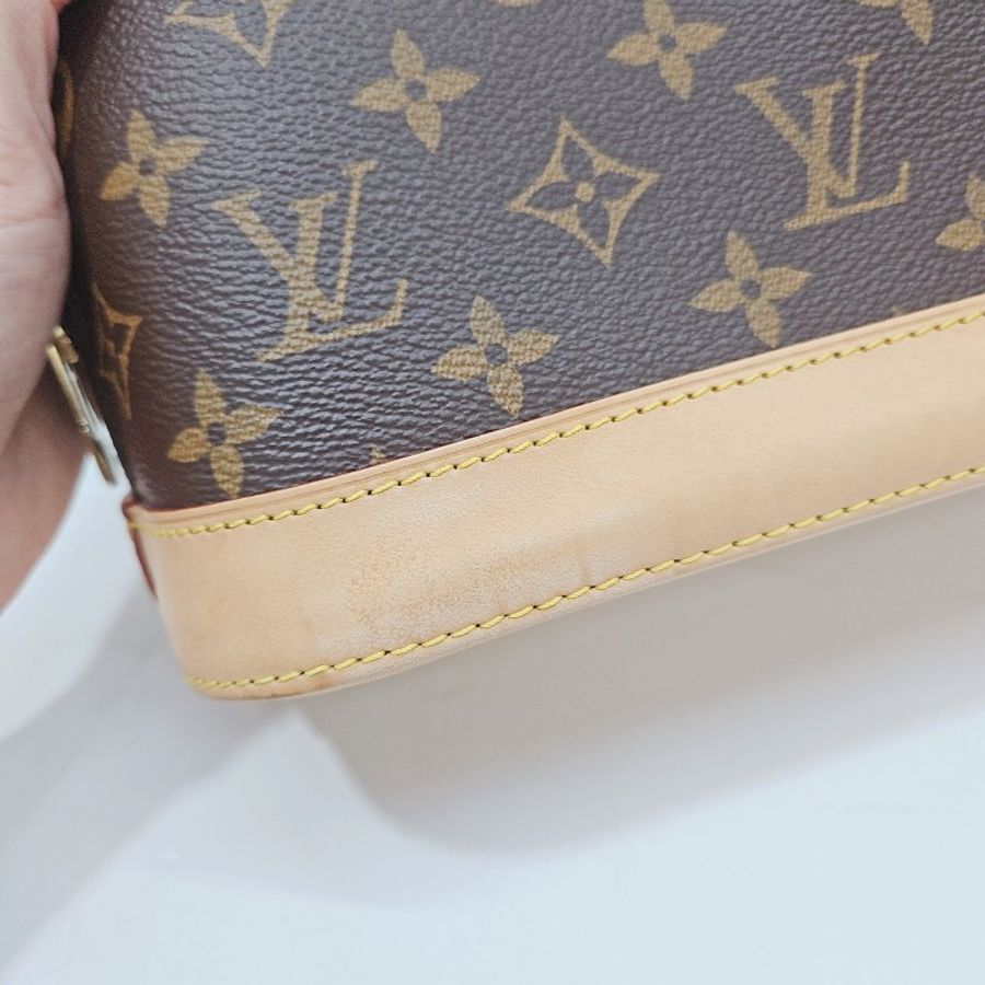 lv 原花金釦Alma BB 手袋斜背包-8