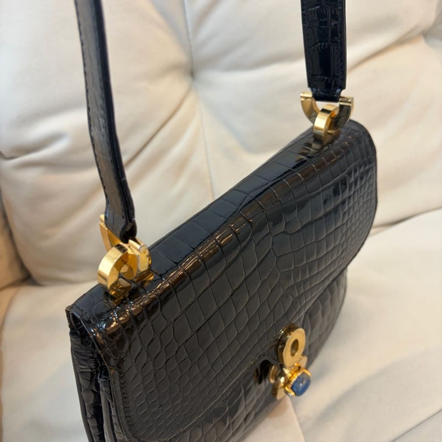 Gucci 鱷魚壓紋青金石腋下包 中古稀有-13