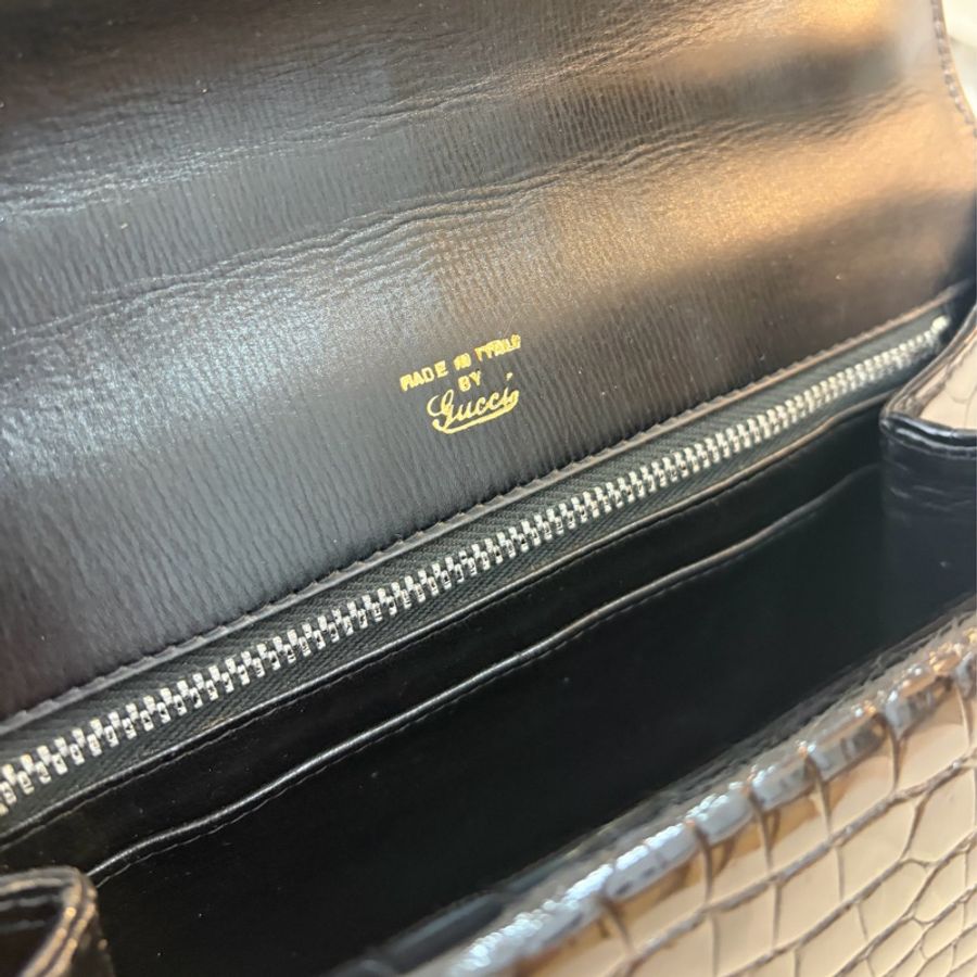 Gucci 鱷魚壓紋青金石腋下包 中古稀有-17