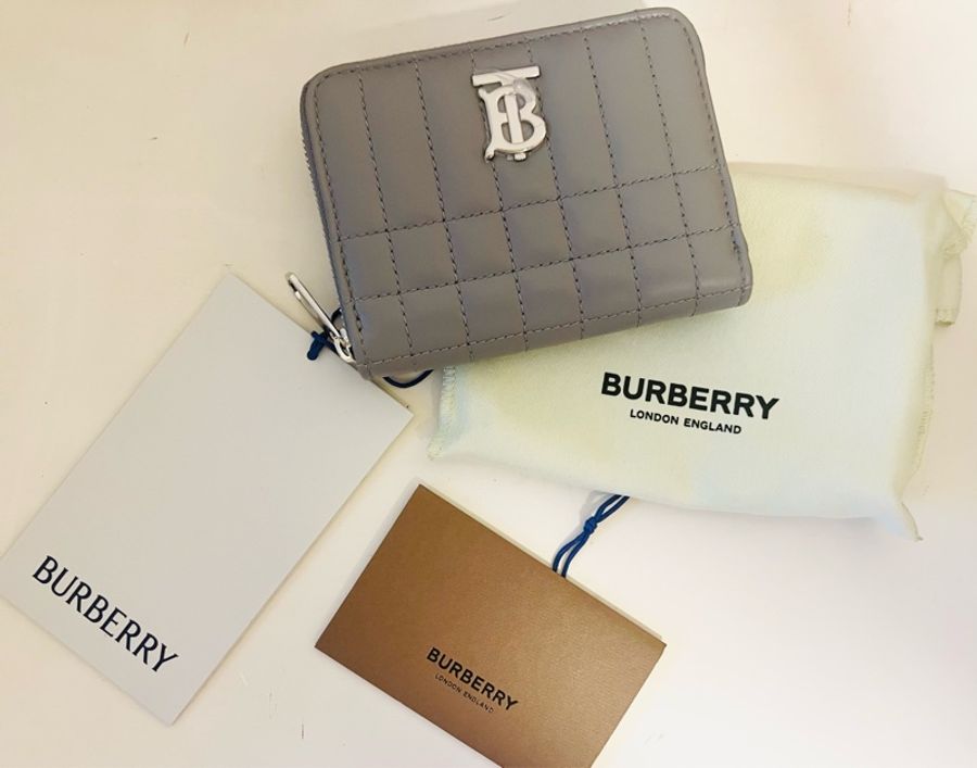 Burberry Lola 縫衍款羊皮零錢卡包(絕美灰)-1
