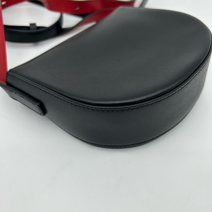 「JL精品代購」 Ferragamo 2021年新款黑金單肩斜挎馬鞍包-10