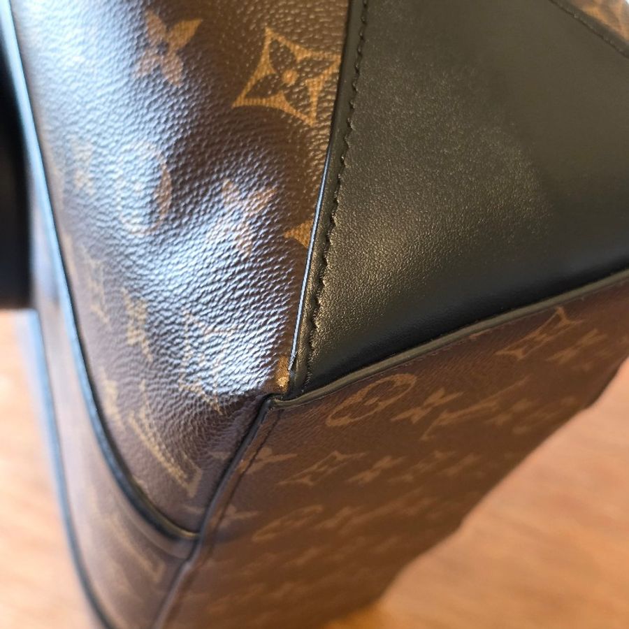 【正品】 LV 男用托特包/公事包/ 斜背包-12