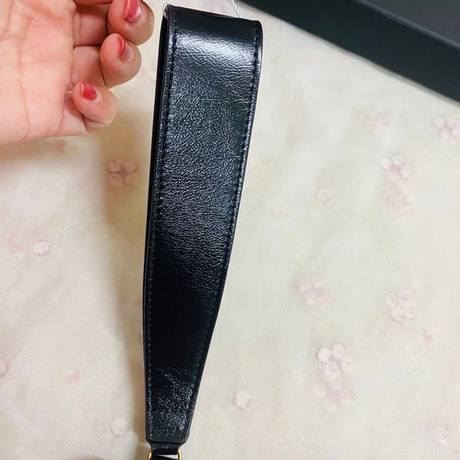 Chanel 流浪手拿包-19