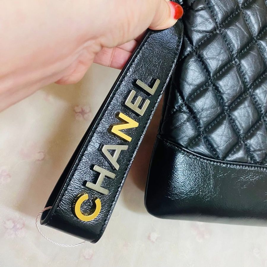 Chanel 流浪手拿包-21