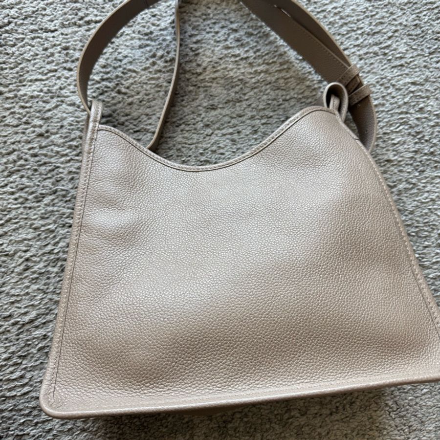 LONGCHAMP LE FOULONNÉ系列牛皮單肩包(灰)-1
