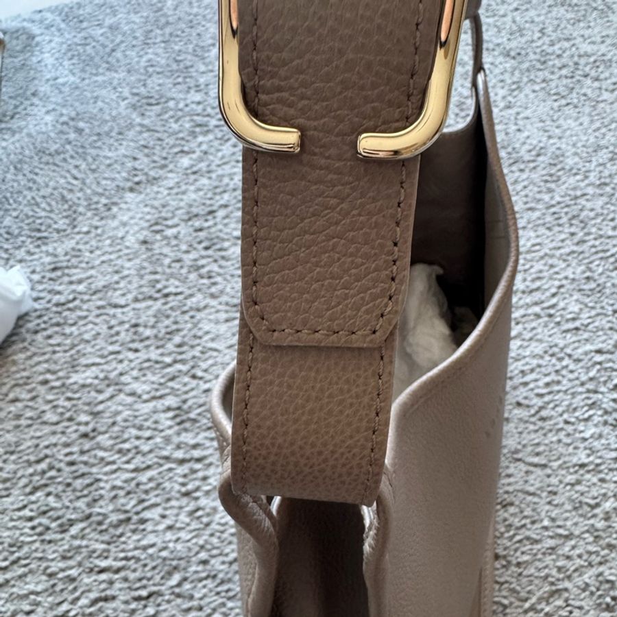 LONGCHAMP LE FOULONNÉ系列牛皮單肩包(灰)-17
