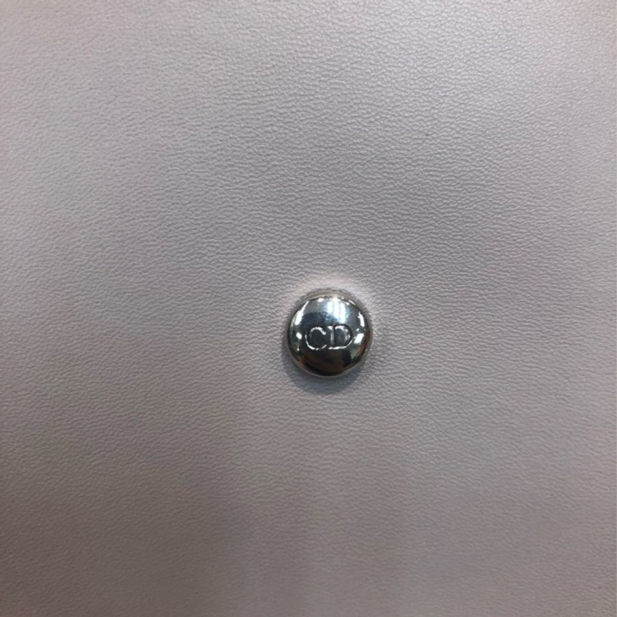 Dior 灰色貝殼型手袋 XB735-4