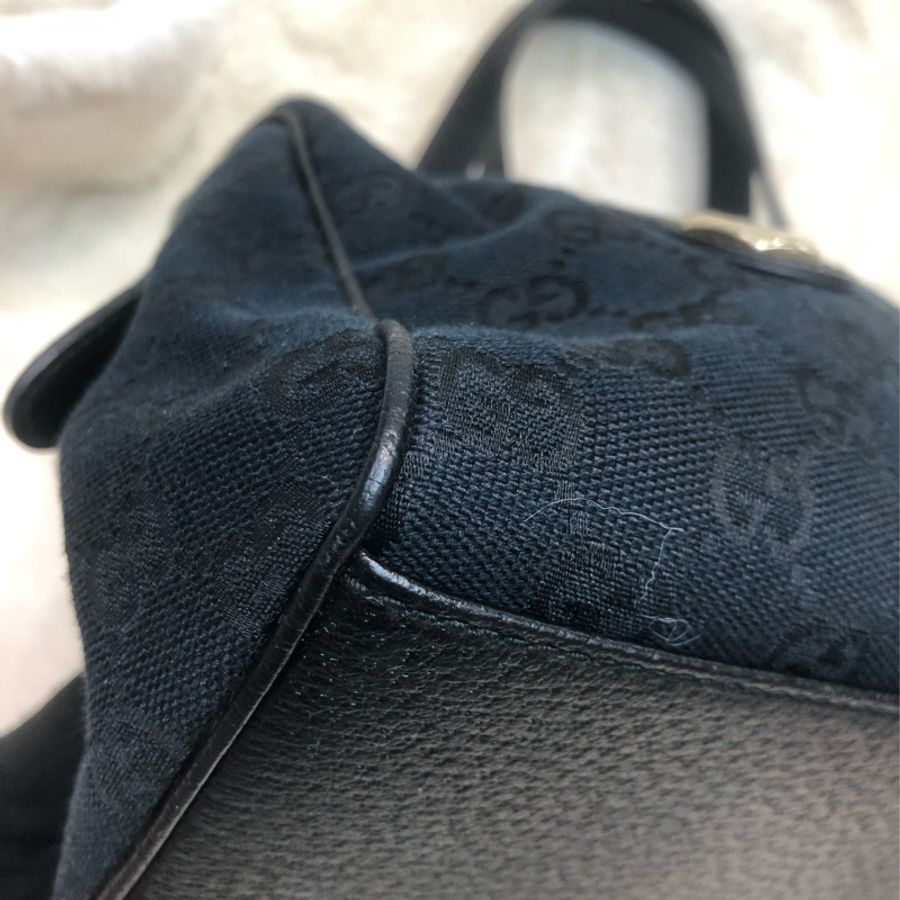 Gucci 黑色布面手提包 XB746-7