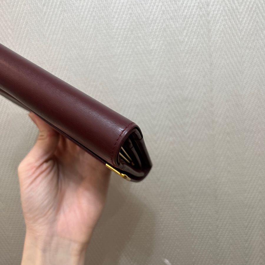 Cartier 酒紅牛皮金釦5卡三折中夾-9