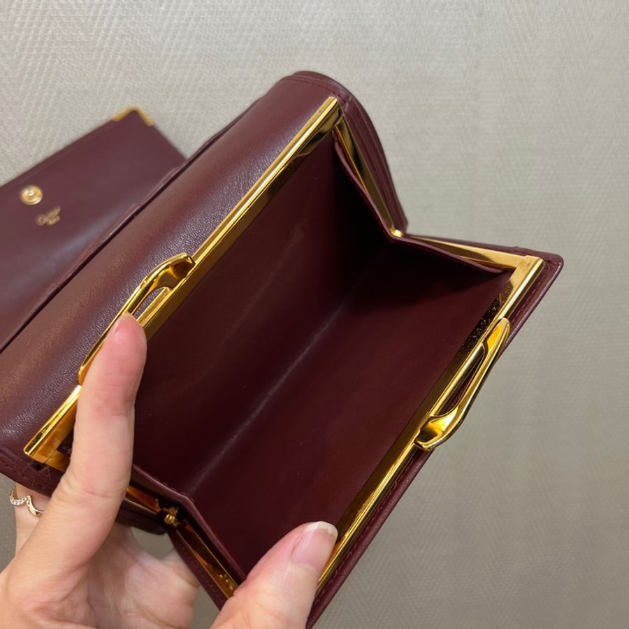 Cartier 酒紅牛皮金釦5卡三折中夾-13