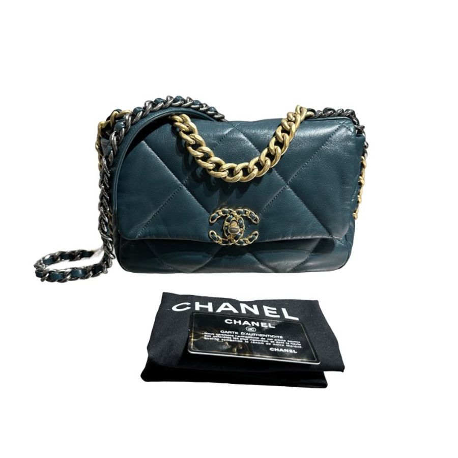 CHANEL 19 BAG SMALL-1