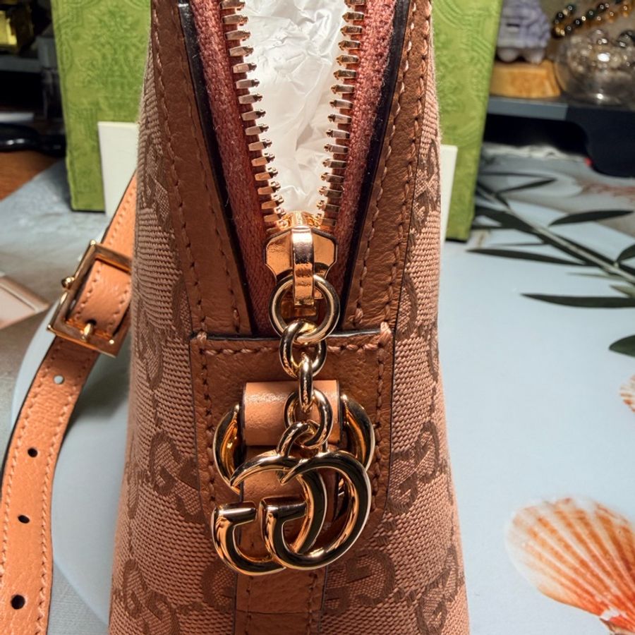 Gucci 草莓色貝殼包-14