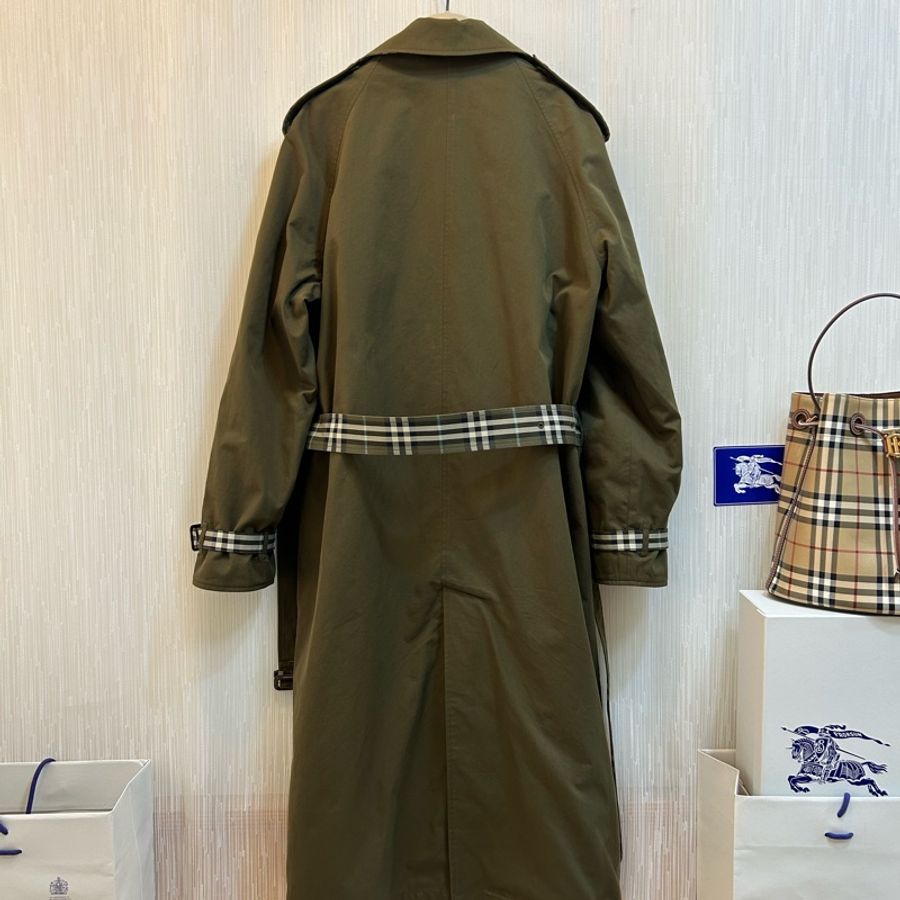 英國Burberry 男款橄欖綠雙穿長風衣50-17
