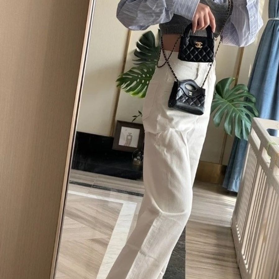 CHANEL 香奈兒 31 bag mini 黑牛皮 金釦 經典款 斜背包 肩背包 手提包 小廢包 廢包 口紅包-3