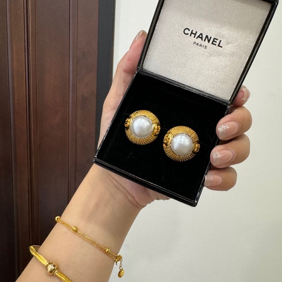 Chanel 香奈兒 vintage 珍珠 金釦 耳環 耳夾 耳飾 夾式耳環-2