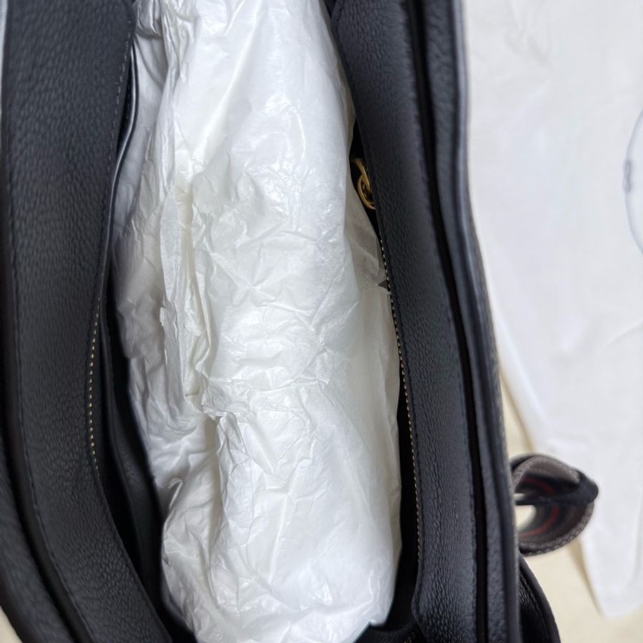 Prada 女款黑色皮革條紋綁帶水桶包 1BE057, 黑色金釦-2