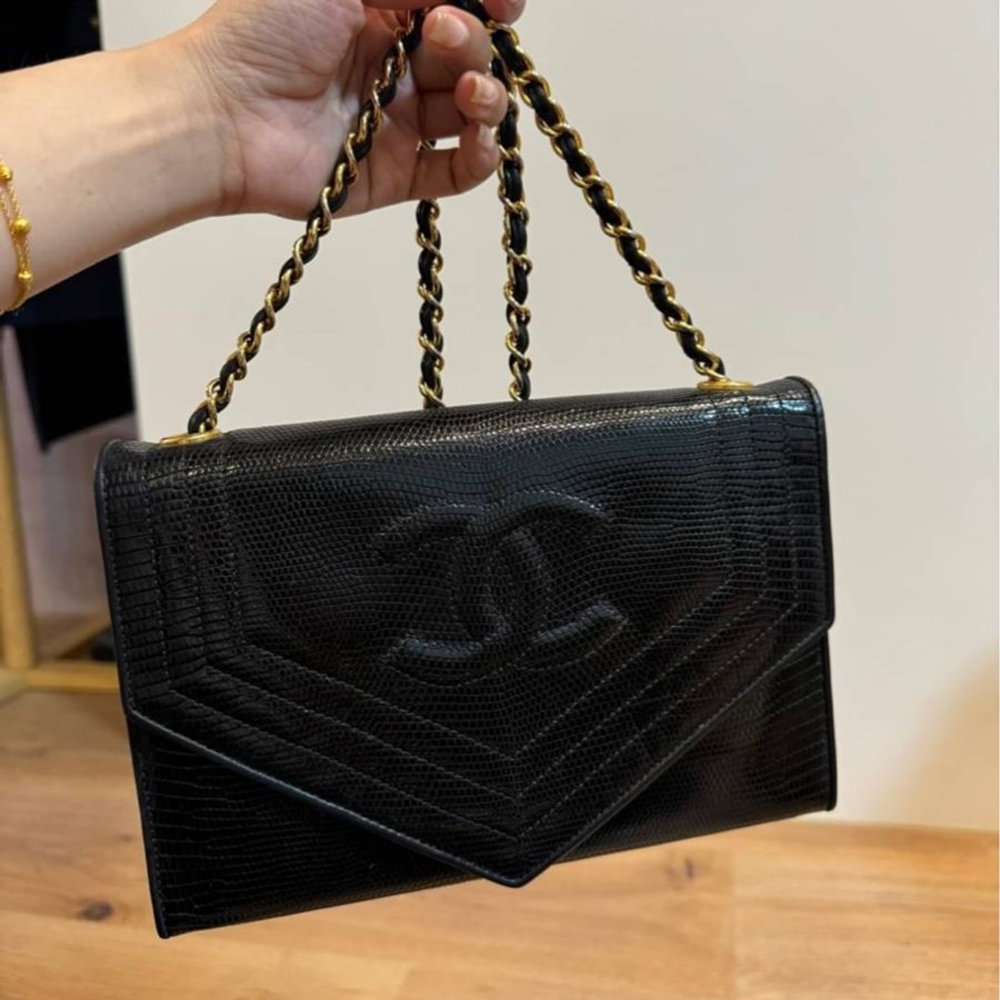 CHANEL Vintage 蜥蜴皮 稀有皮 黑金 信封包 側背包 斜背包 肩背包-4