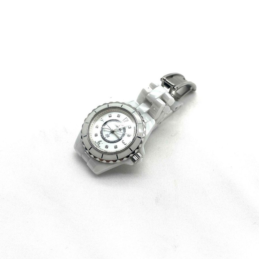 CHANEL白陶29mm J12 點鑽石英錶-1