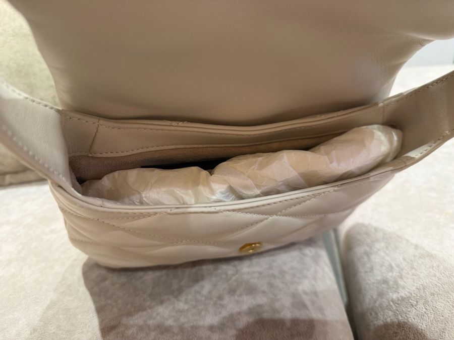 YSL LE57小羊皮-9