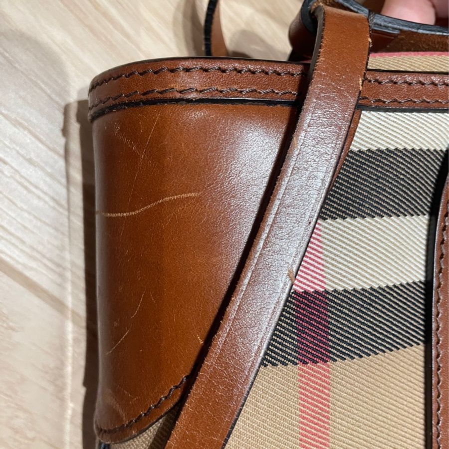 Burberry-6