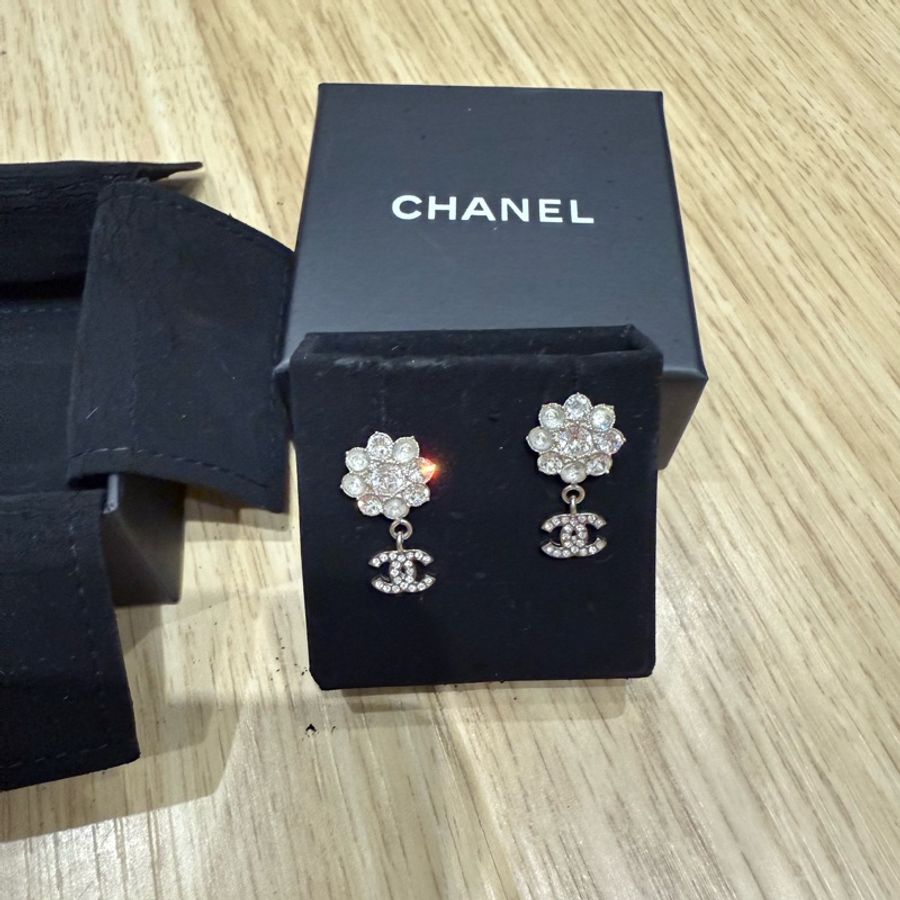 Chanel-2