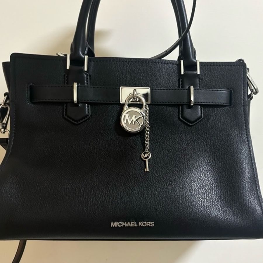 【Michael Kors】Hamilton鎖頭吊飾手提/肩背兩用包-10