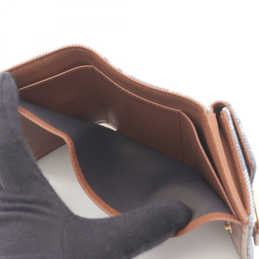 FENDI Baguette Zucca 三折迷你皮夾 8M0395AUT4F1SXQ 帆布淺藍色-4