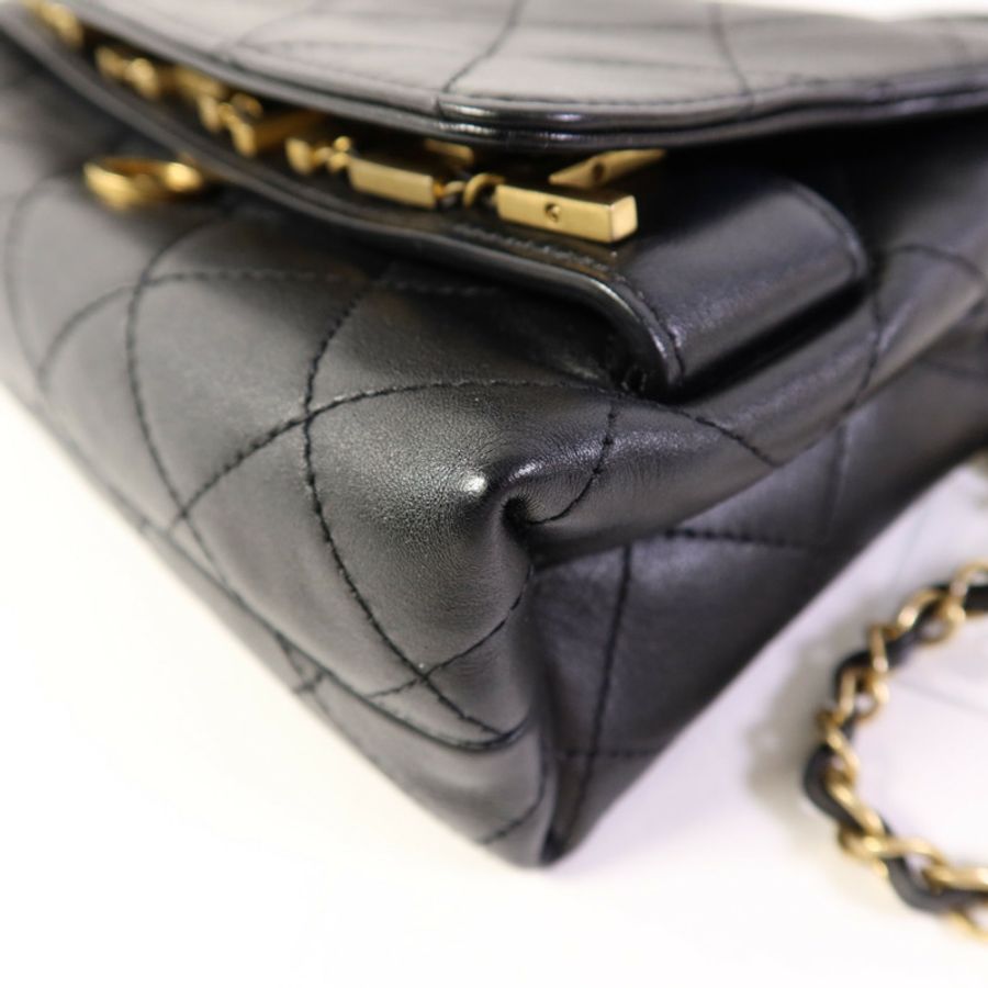 CHANEL 牛皮皮革Enchained Flap Bag金扣鏈帶肩背袋-15