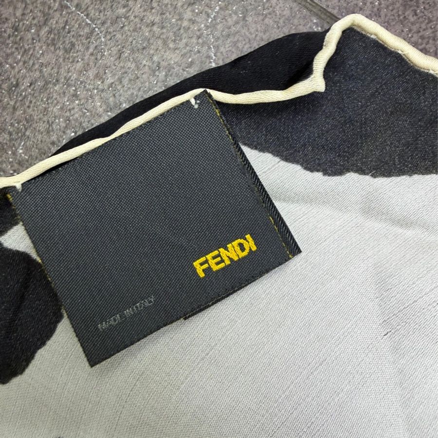 Fendi 絲巾-5