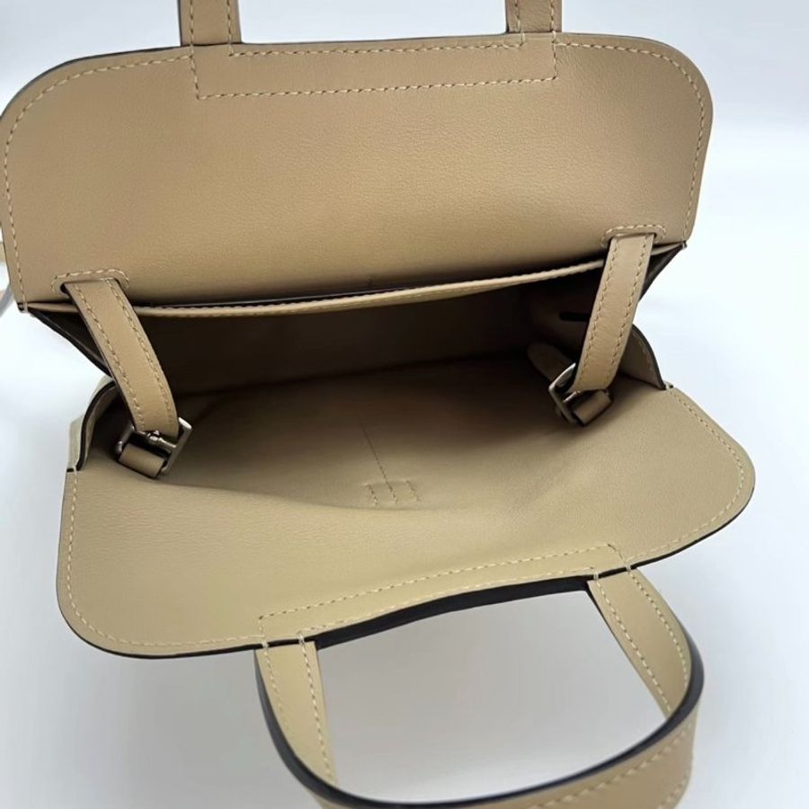 HERMES halzan mini風衣灰銀扣肩背斜背包21*14*6.5 99新配件塵袋-1
