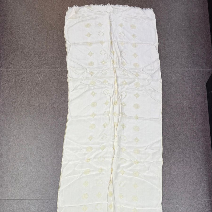 Louis Vuitton 女裝圍巾-0