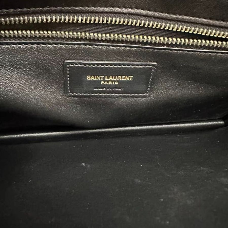 YSL 黑白金扣gaby肩背斜背信封包26*18*5 98新配件塵袋-1