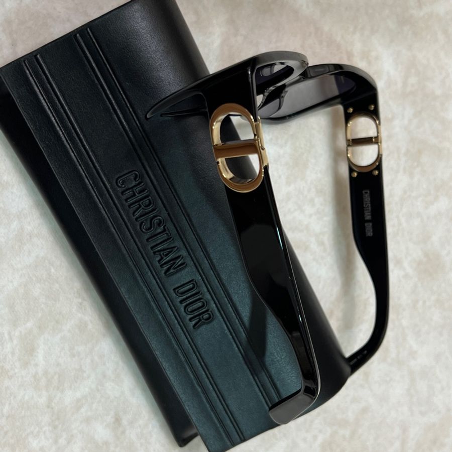Dior 黑色方框太陽眼鏡 30Montaigne S8U-3