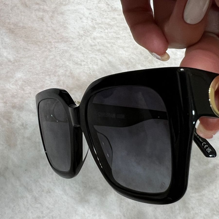 Dior 黑色方框太陽眼鏡 30Montaigne S8U-10