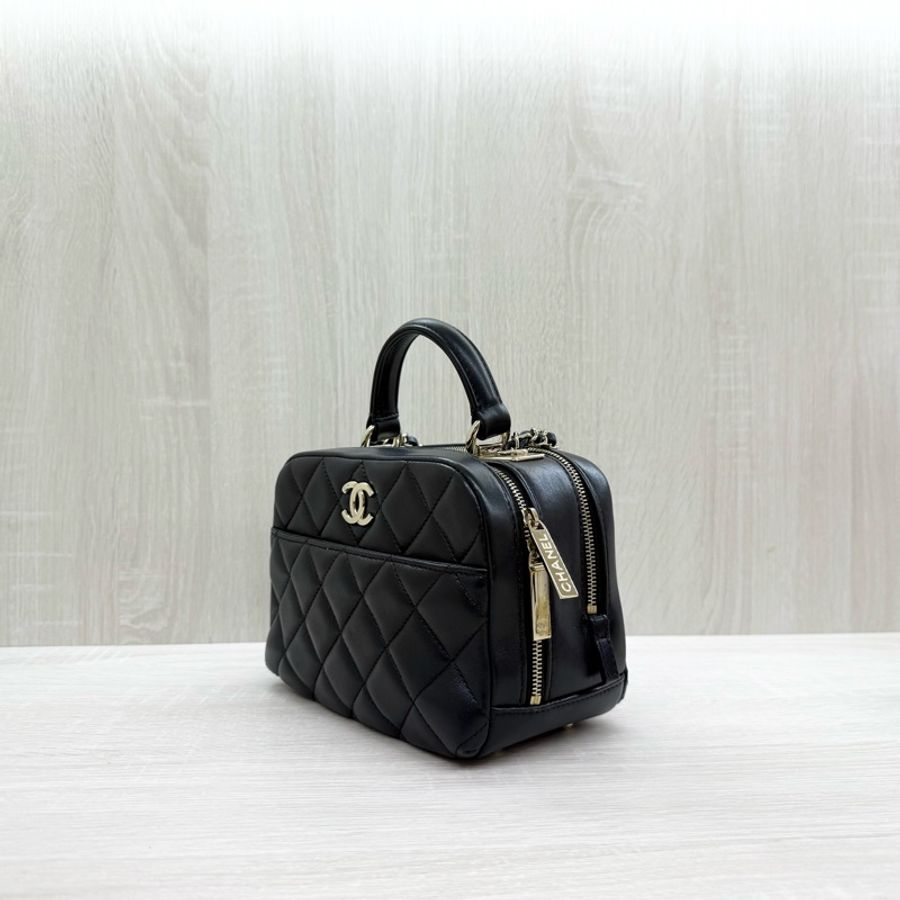 CHANEL黑色羊皮TRENDY CC雙拉鍊相機包AS1627-2