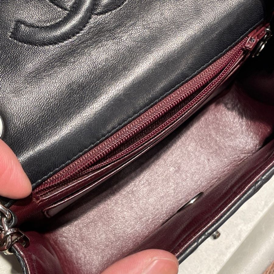 Chanel 黑銀小羊皮方胖子鏈條包-20