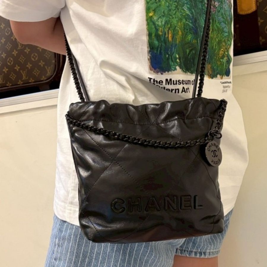 Chanel so black 黑皮黑鍊帶 mini 22包-3
