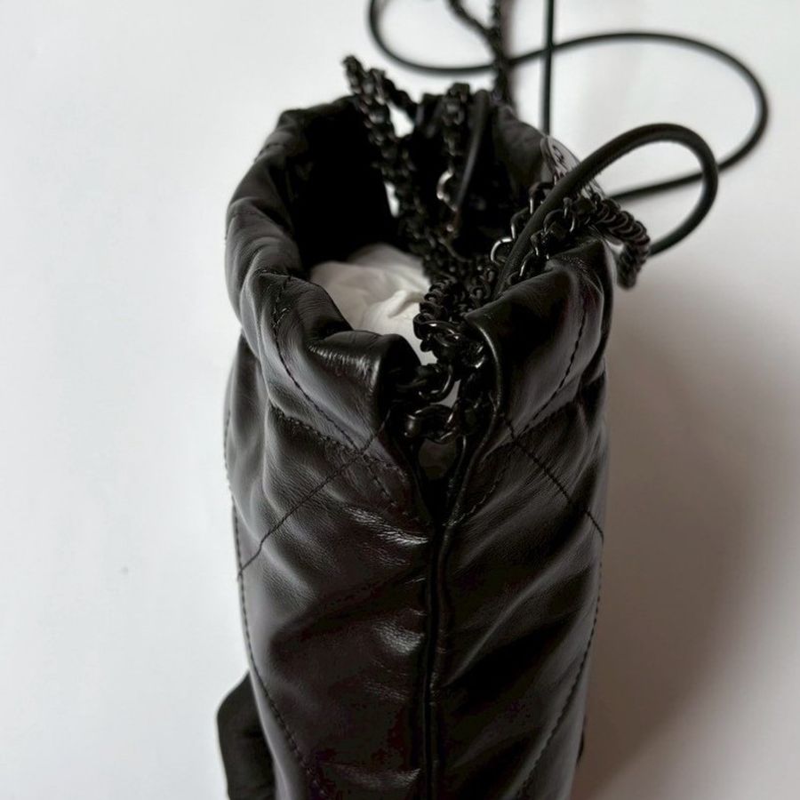 Chanel so black 黑皮黑鍊帶 mini 22包-7