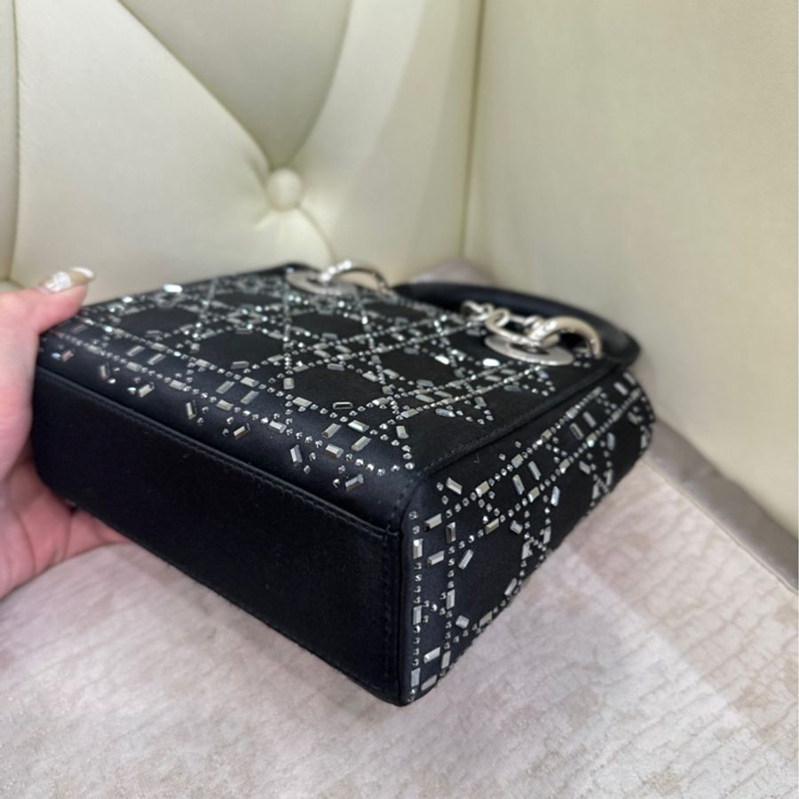 🍁Dior/迪奥 黑色丝绸水钻缎面三格戴妃 尺寸17*15*7cm-6