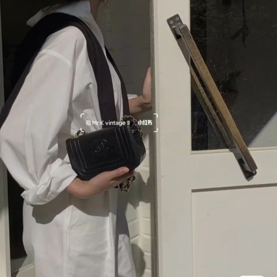 chanel vintage 香奈兒 黑金 mini 鍊條包 斜背包 肩背包 鏈條包 側背包-4
