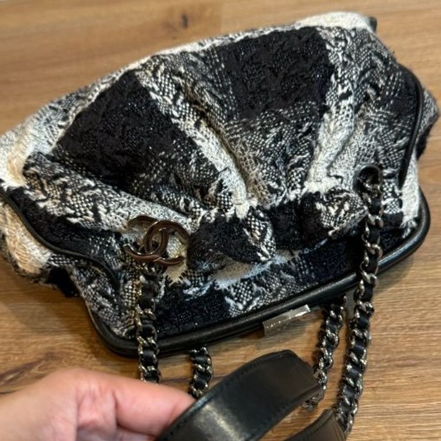 chanel 香奈兒 vintage 毛呢 黑色秀款 黑白格紋 手提包 肩背包 帶鍊包 鍊條包-23