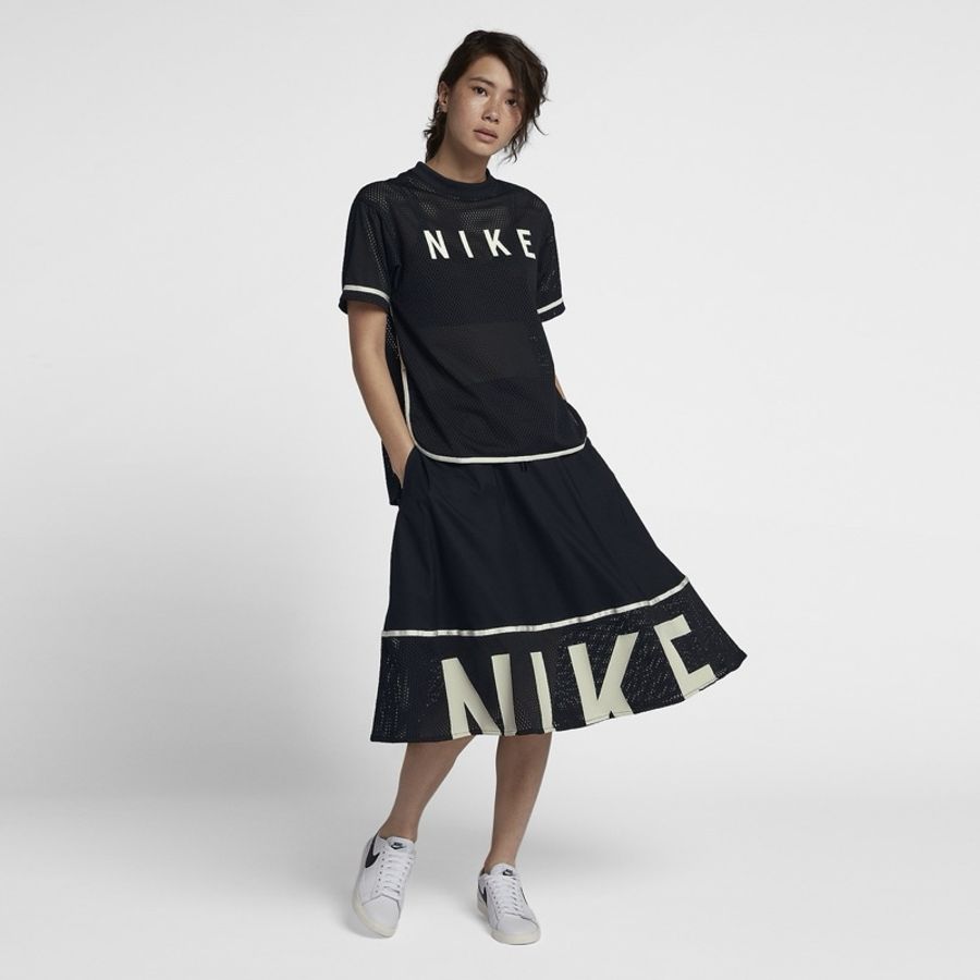 Nike 大logo抽繩運動裙  大傘擺傘型半身裙 女 M 限時優惠不議價-7