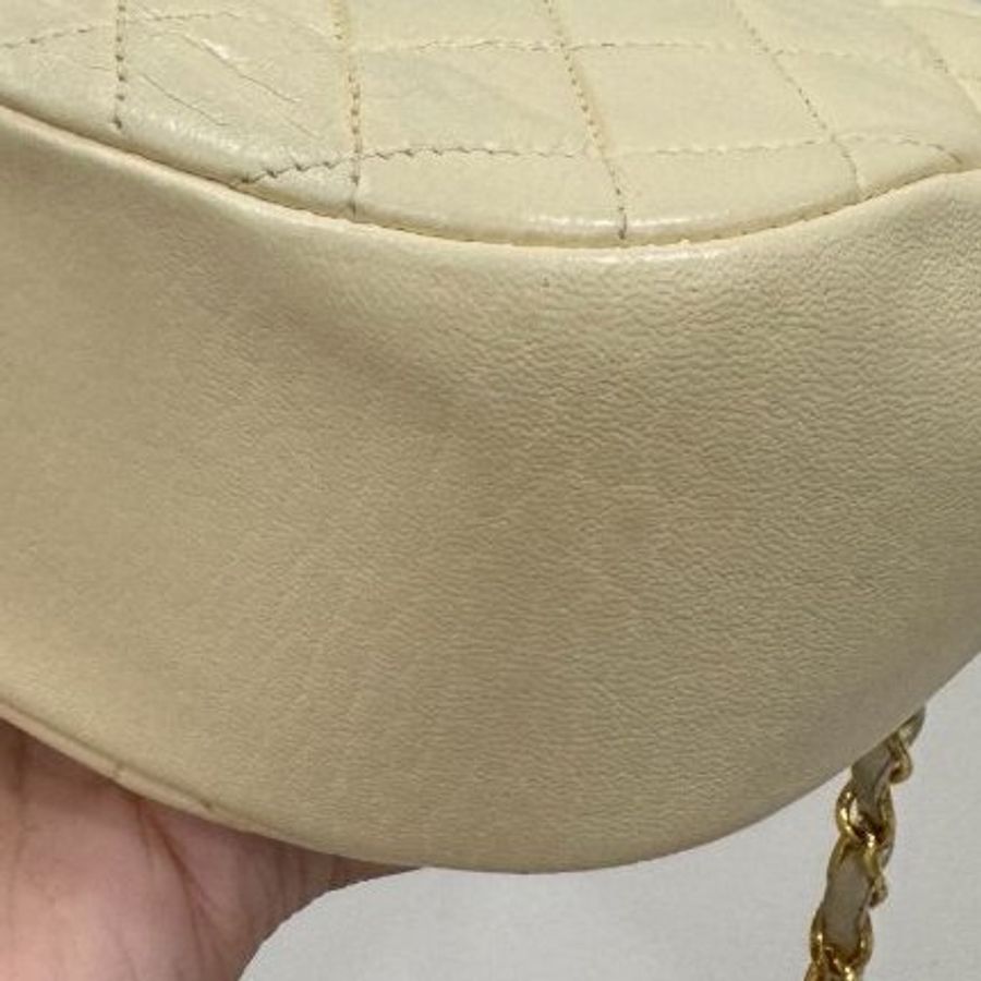 chanel 香奈兒 vintage 米黃 卡其 半月包 肩背包 鏈帶包 鍊條包 斜背包 側背包-22