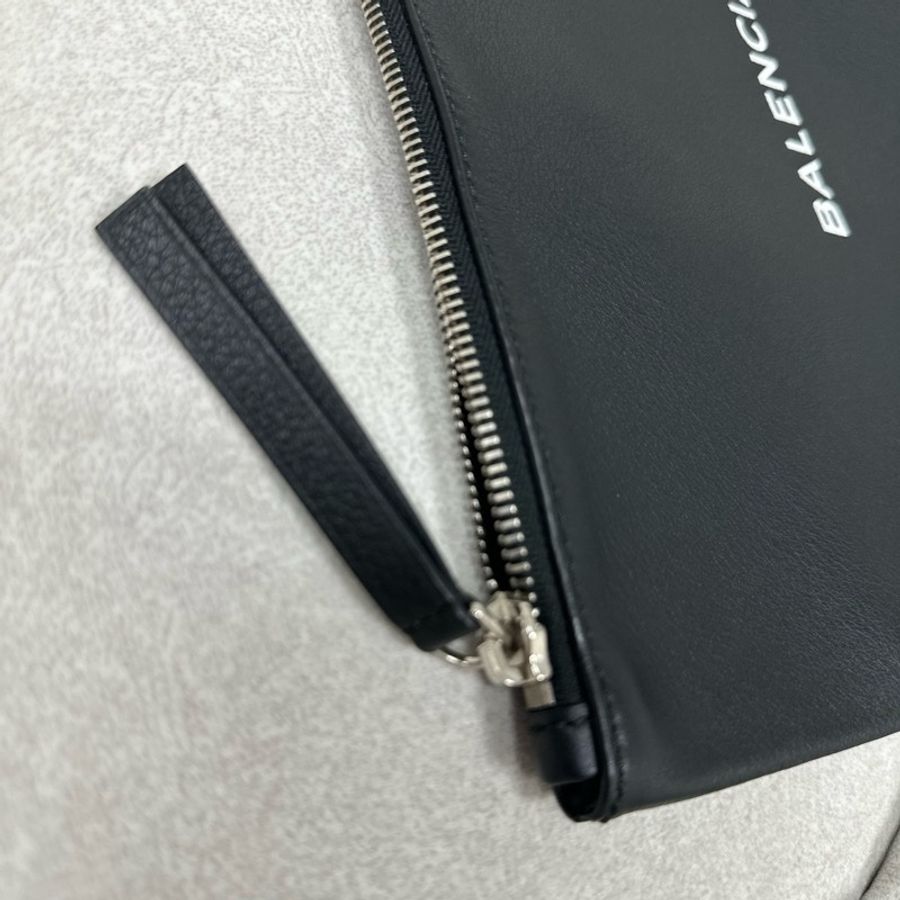Balenciaga手拿包-6